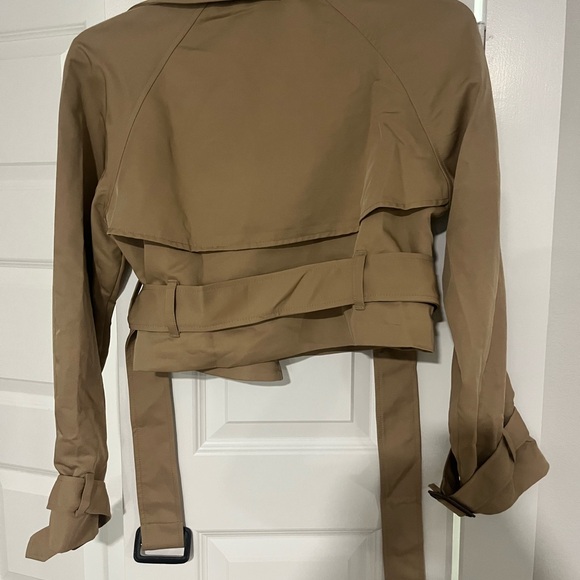 Tan Cropped Jacket - Picture 3 of 3